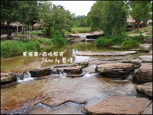 04-030-西哈努克瀑布.jpg