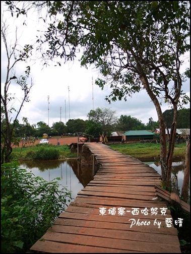 04-068-西哈努克瀑布.jpg