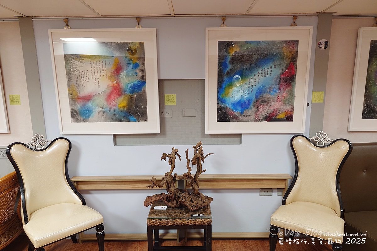 【高雄住宿】藝宿家客棧ArtHome Hotel結合旅行與藝術,這裡的每間房間都是按畫家的要求所設計佈置,房間裡的牆壁上也會有畫家的畫作,充滿藝術氣息的民宿。高雄民宿 - 第14張圖