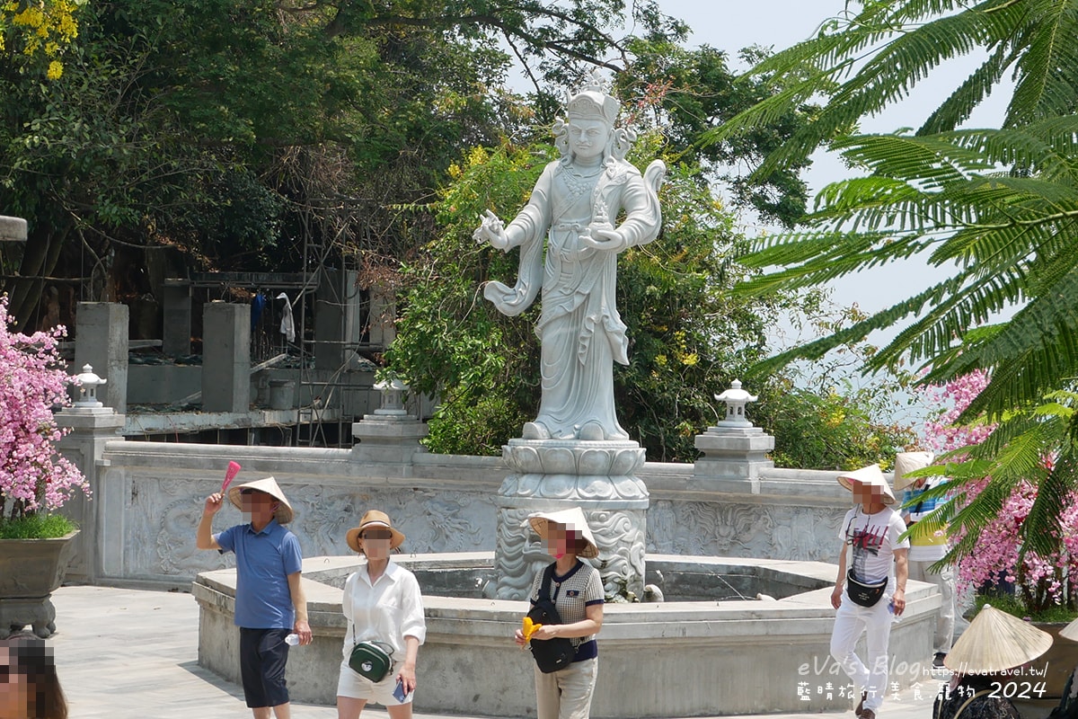 【越南旅遊】The Marble Mountains 五行山共有金、木、水、火、土五座山峰,其中水山是最高也最漂亮的一座山(可以搭電梯),著名的玄空洞充滿仙氣要看喔。越南景點 - 第19張圖