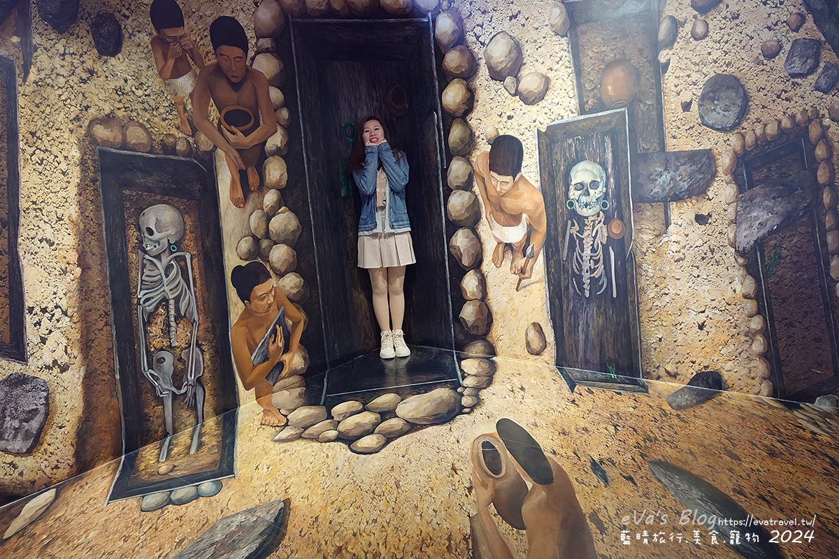 【台東景點】卑南遺址公園是台灣第一座考古遺址公園,展示史前石柱與考古遺跡是環太平洋及東南亞地區規模最大的石板棺墓葬群遺址讓人感到震撼具歷史價值。台東親子旅遊 - 第71張圖