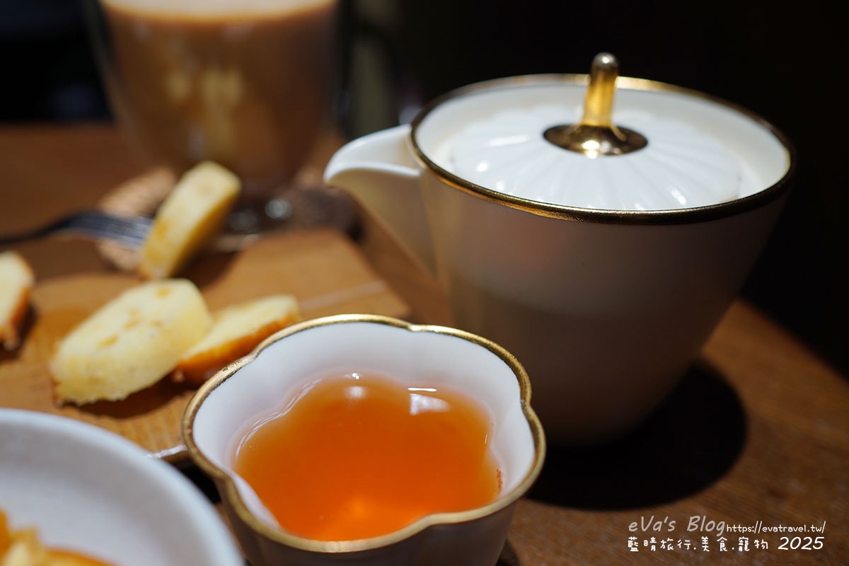 【台中下午茶】BK.Rabbit 黑色小白兔,台中也有民生社區,精誠22街的人文風景與味蕾驚喜,台中十大伴手禮優質店家,以在地食材製作美味的點心餅乾與蛋糕。台中伴手禮 - 第65張圖