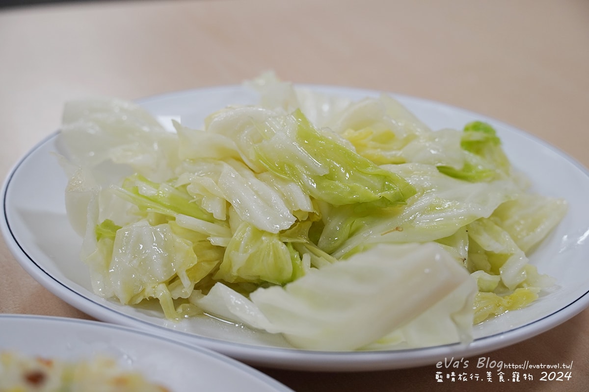 【小琉球美食】梨小籠小吃店|現點現蒸湯包皮薄Q、紅油抄手辣香帶勁、中式料理推薦!。小琉球小吃 - 第16張圖