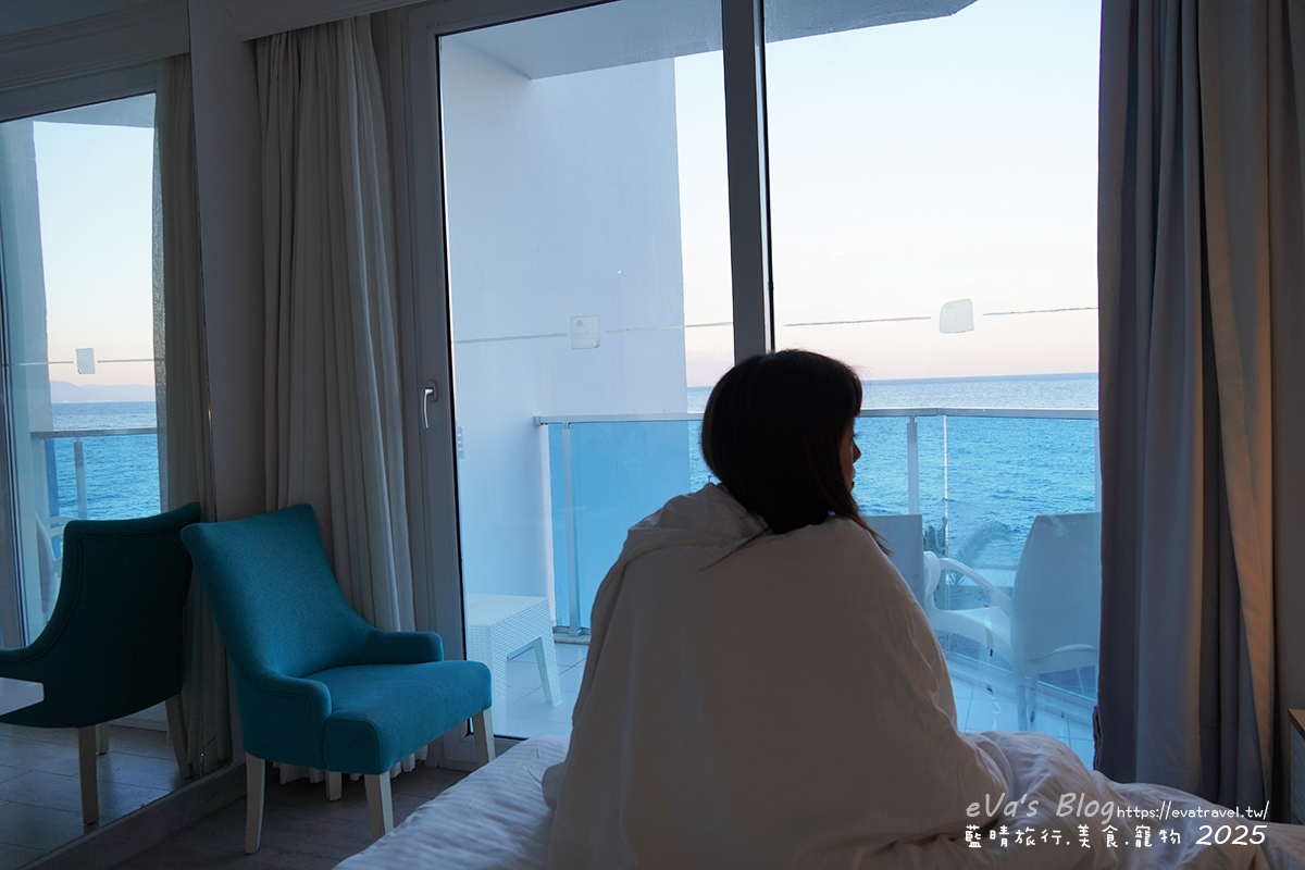 【土耳其蜜月旅遊】Le Bleu Hotel & Resort 庫薩達斯藍色酒店及度假村|希臘式海濱度假體驗,一覺醒來擁抱愛琴海。土耳其住宿 - 第13張圖