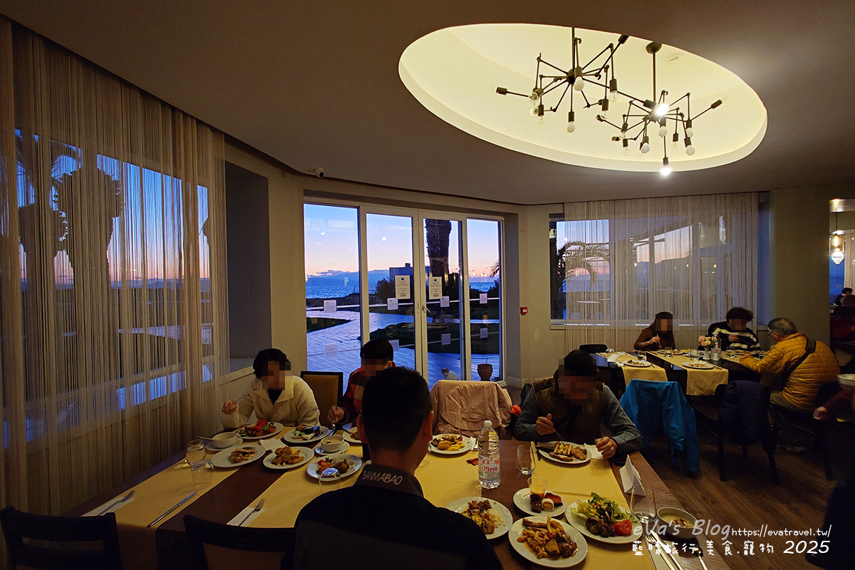 【土耳其蜜月旅遊】Le Bleu Hotel & Resort 庫薩達斯藍色酒店及度假村|希臘式海濱度假體驗,一覺醒來擁抱愛琴海。土耳其住宿 - 第37張圖