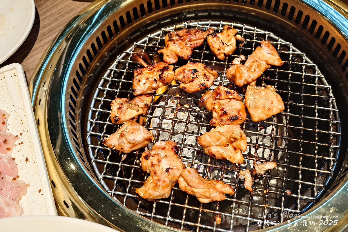 【台中燒肉推薦】茶六燒肉堂 新朝富店|你是肉控嗎?快來!這裡是肉食者天堂,服務好、套餐肉品豐富、可愛怪物雪花冰。台中燒烤 - 第17張圖