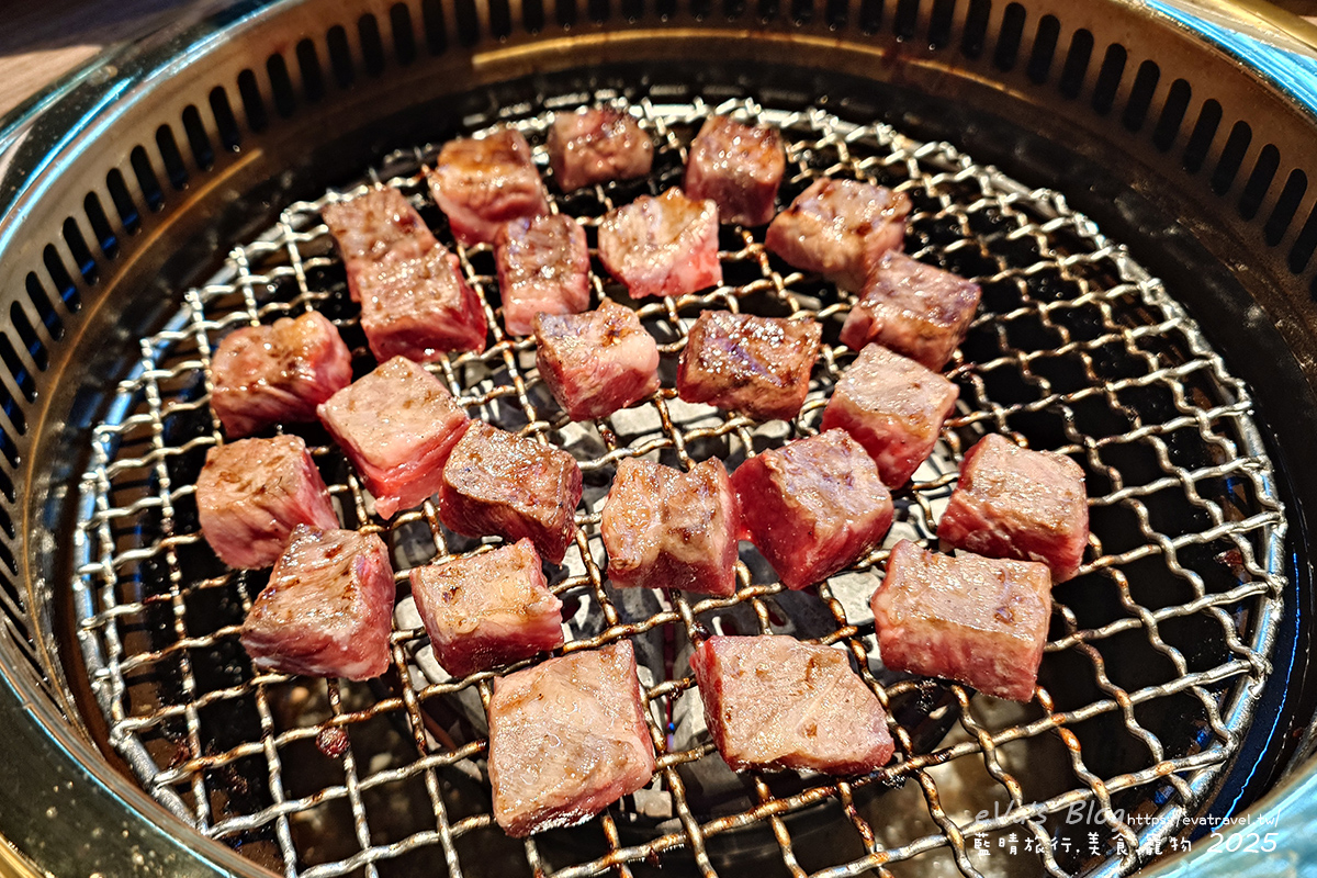 【台中燒肉推薦】茶六燒肉堂 新朝富店|你是肉控嗎?快來!這裡是肉食者天堂,服務好、套餐肉品豐富、可愛怪物雪花冰。台中燒烤 - 第38張圖