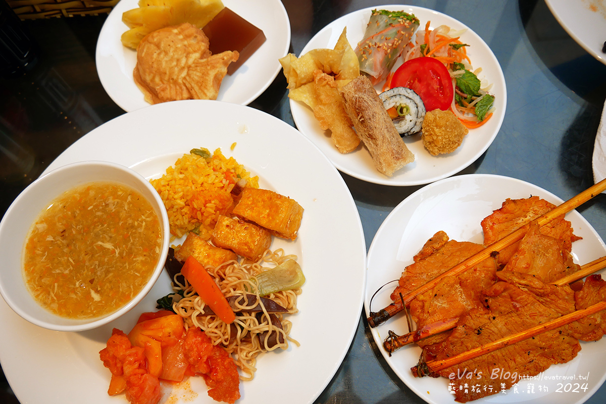 【越南旅遊】Otta Cuisine 奧塔料理餐廳|越南傳統陶甕料理體驗,自助式晚餐必吃在地美食推薦。越南會安古鎮美食 - 第18張圖 【越南旅遊】Otta Cuisine 奧塔料理餐廳|越南傳統陶甕料理體驗,自助式晚餐必吃在地美食推薦。越南會安古鎮美食