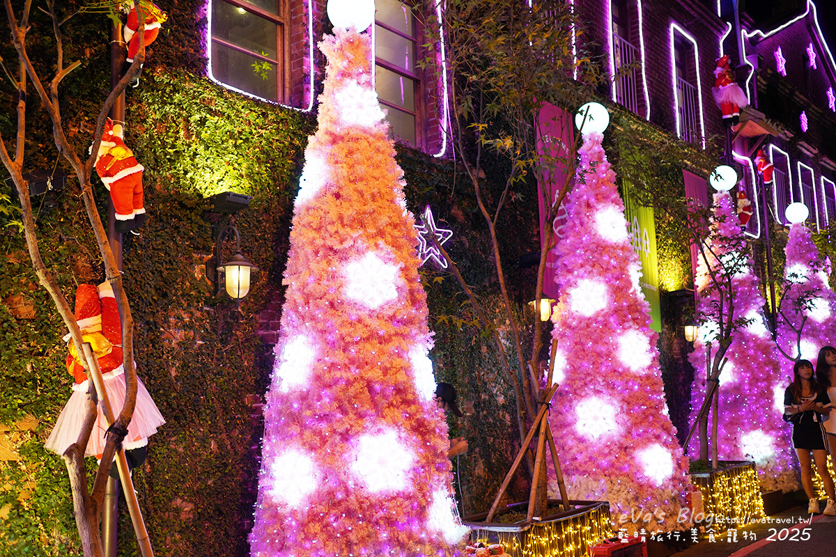 【2025年台中最美聖誕村】瓦庫燒肉粉紅聖誕派對登場|澎澎裙聖誕老婆婆與粉色燈海超夢幻。台中聖誕節免費打卡點 - 第9張圖 【2025年台中最美聖誕村】瓦庫燒肉粉紅聖誕派對登場|澎澎裙聖誕老婆婆與粉色燈海超夢幻。台中聖誕節免費打卡點