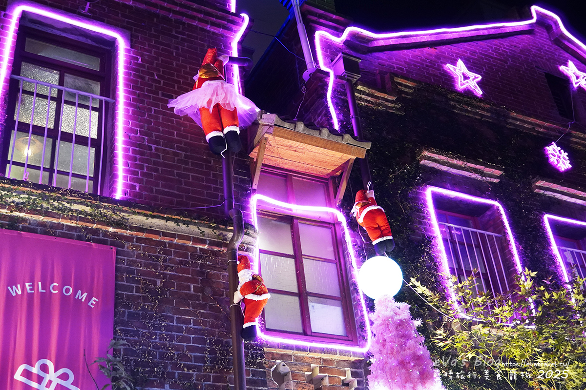 【2025年台中最美聖誕村】瓦庫燒肉粉紅聖誕派對登場|澎澎裙聖誕老婆婆與粉色燈海超夢幻。台中聖誕節免費打卡點 - 第11張圖 【2025年台中最美聖誕村】瓦庫燒肉粉紅聖誕派對登場|澎澎裙聖誕老婆婆與粉色燈海超夢幻。台中聖誕節免費打卡點