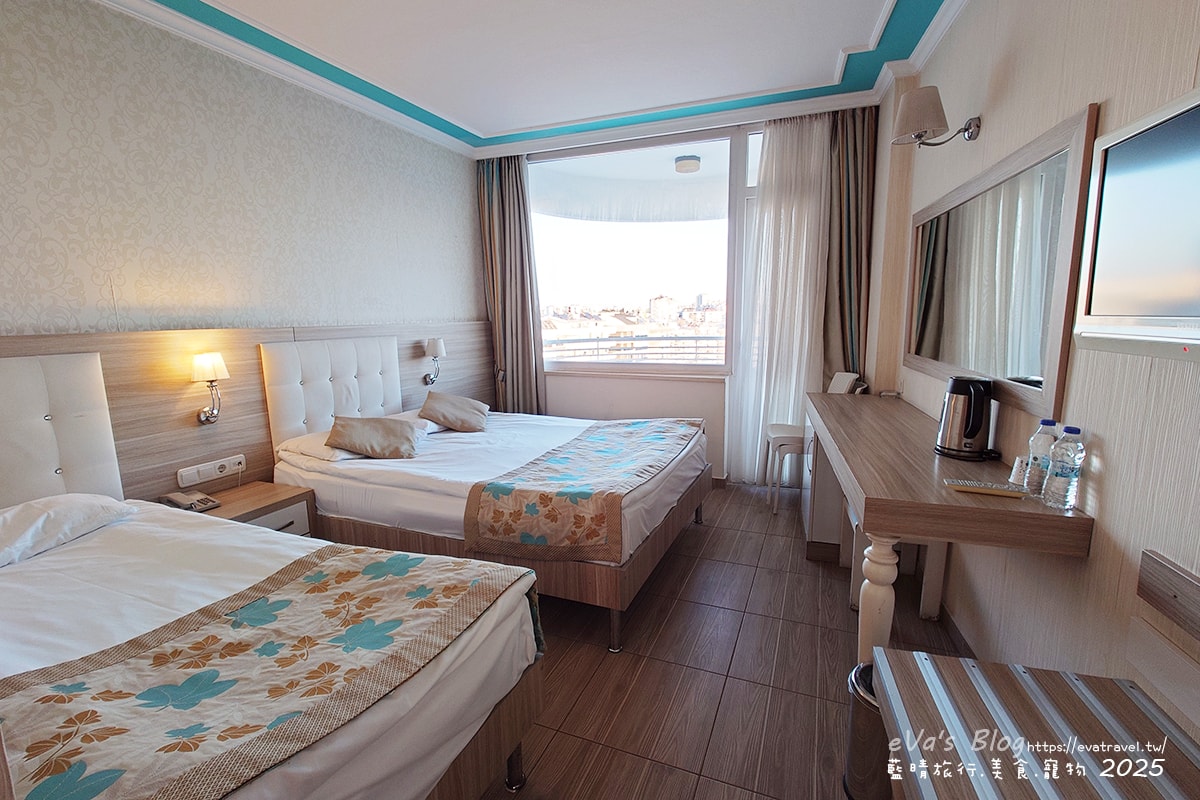 【土耳其蜜月旅遊】Cender Hotel 森德爾酒店｜帶年代感房型，房間陽台可眺望地中海美景。土耳其住宿