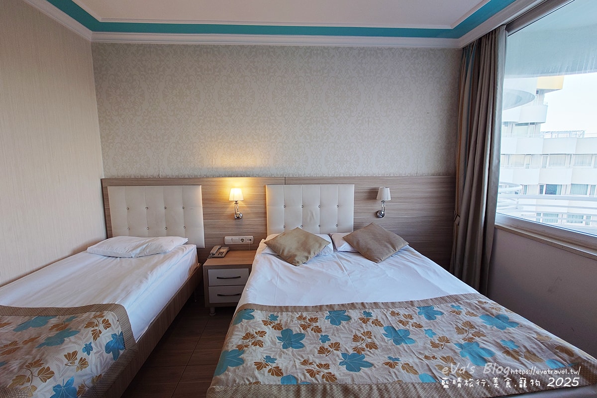 【土耳其蜜月旅遊】Cender Hotel 森德爾酒店｜帶年代感房型，房間陽台可眺望地中海美景。土耳其住宿