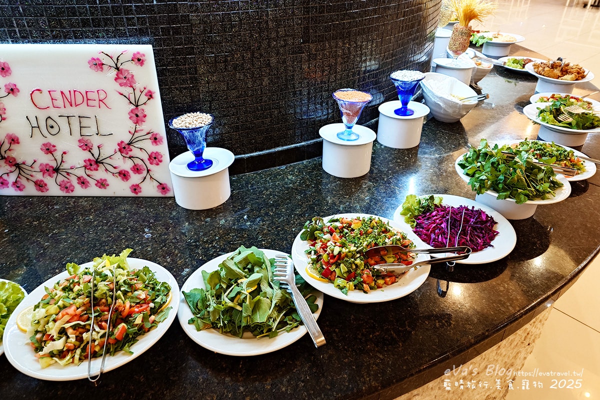 【土耳其蜜月旅遊】Cender Hotel 森德爾酒店｜帶年代感房型，房間陽台可眺望地中海美景。土耳其住宿