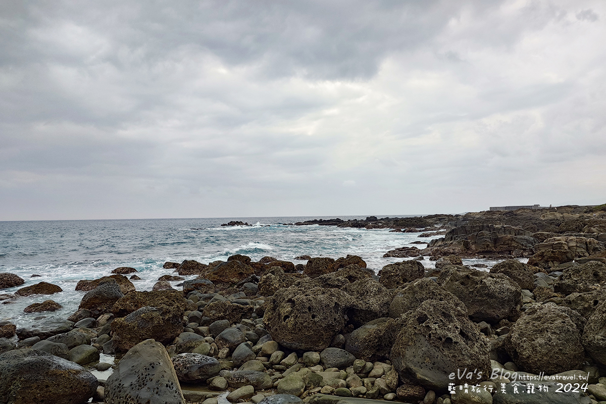 【台東景點】富岡地質公園(小野柳)|海蝕地形與奇岩景觀,一望無際太平洋海景的免費景點。台東寵物友善景點 - 第13張圖 【台東景點】富岡地質公園(小野柳)|海蝕地形與奇岩景觀,一望無際太平洋海景的免費景點。台東寵物友善景點