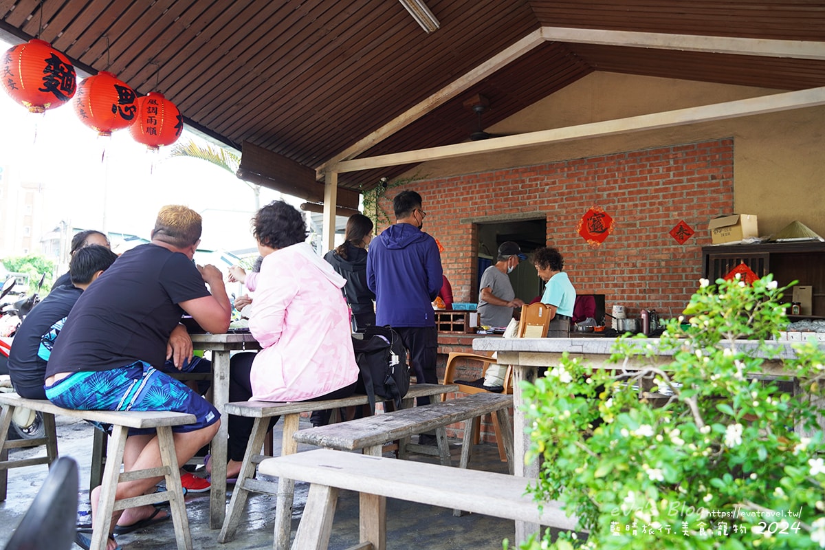 【小琉球美食】小琉球相思麵|傳統柴火熬煮肉燥魯汁,必吃炸肉丸、滷味推薦,在地人氣相思麵。小琉球小吃 - 第9張圖 【小琉球美食】小琉球相思麵|傳統柴火熬煮肉燥魯汁,必吃炸肉丸、滷味推薦,在地人氣相思麵。小琉球小吃