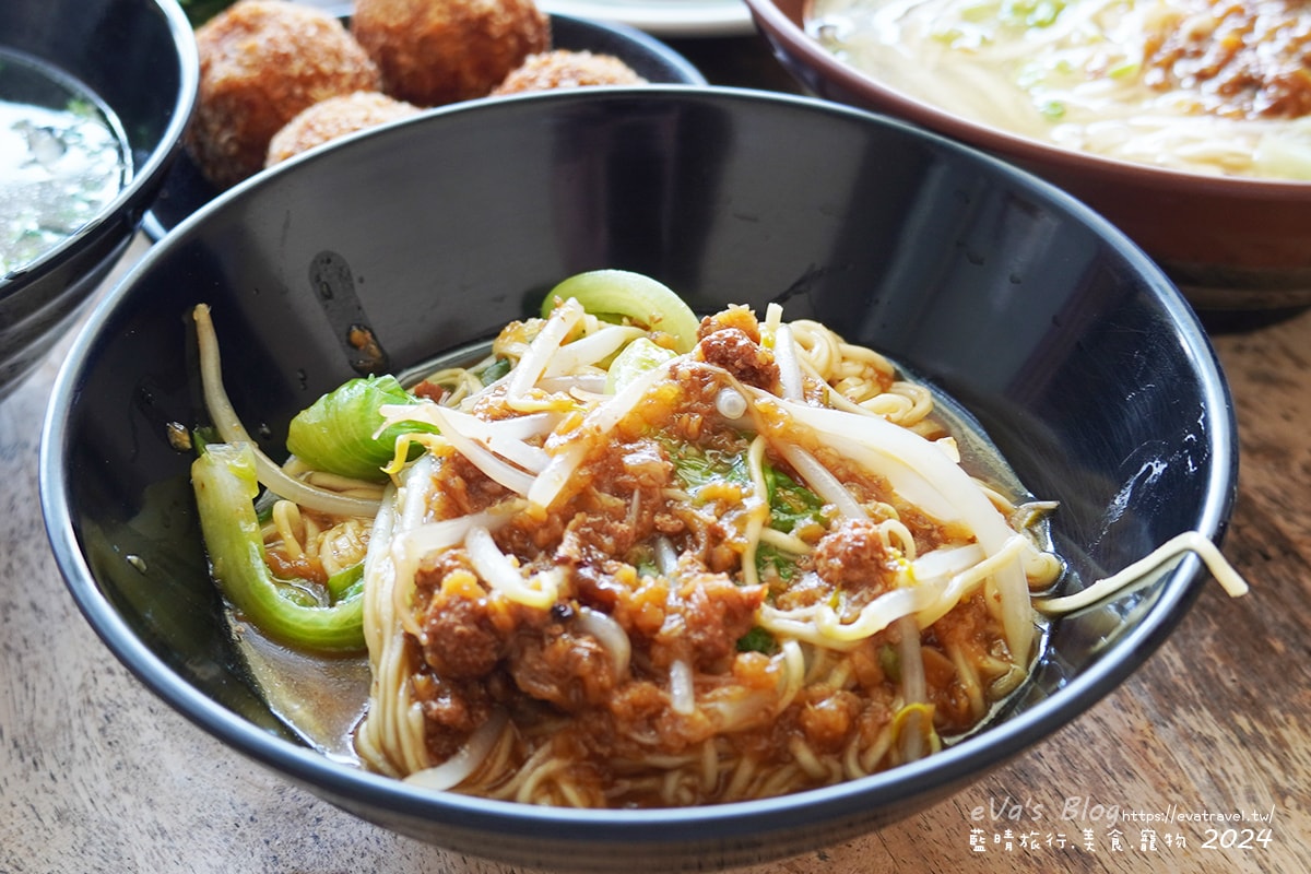 【小琉球美食】小琉球相思麵|傳統柴火熬煮肉燥魯汁,必吃炸肉丸、滷味推薦,在地人氣相思麵。小琉球小吃 - 第18張圖 【小琉球美食】小琉球相思麵|傳統柴火熬煮肉燥魯汁,必吃炸肉丸、滷味推薦,在地人氣相思麵。小琉球小吃