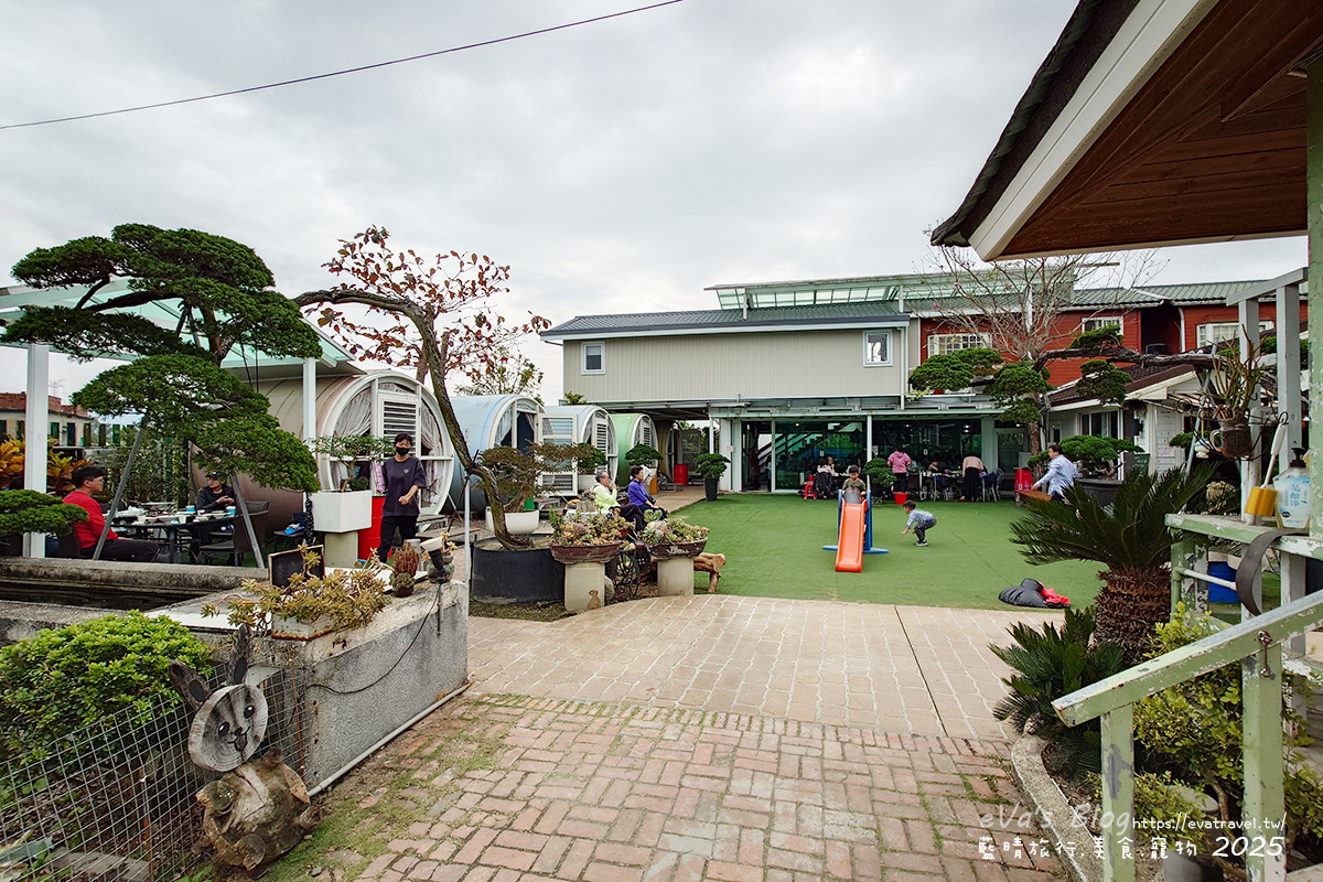 【高雄火鍋】水庫沒關庭院餐廳｜一週只營業2天的庭院系餐廳，烤雞、火鍋、羊肉爐與水管屋特色用餐空間。高雄寵物友善餐廳
