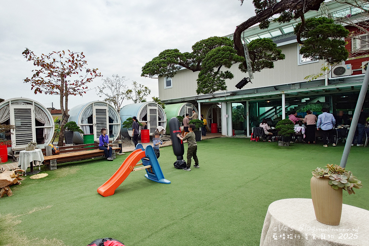 【高雄火鍋】水庫沒關庭院餐廳｜一週只營業2天的庭院系餐廳，烤雞、火鍋、羊肉爐與水管屋特色用餐空間。高雄寵物友善餐廳