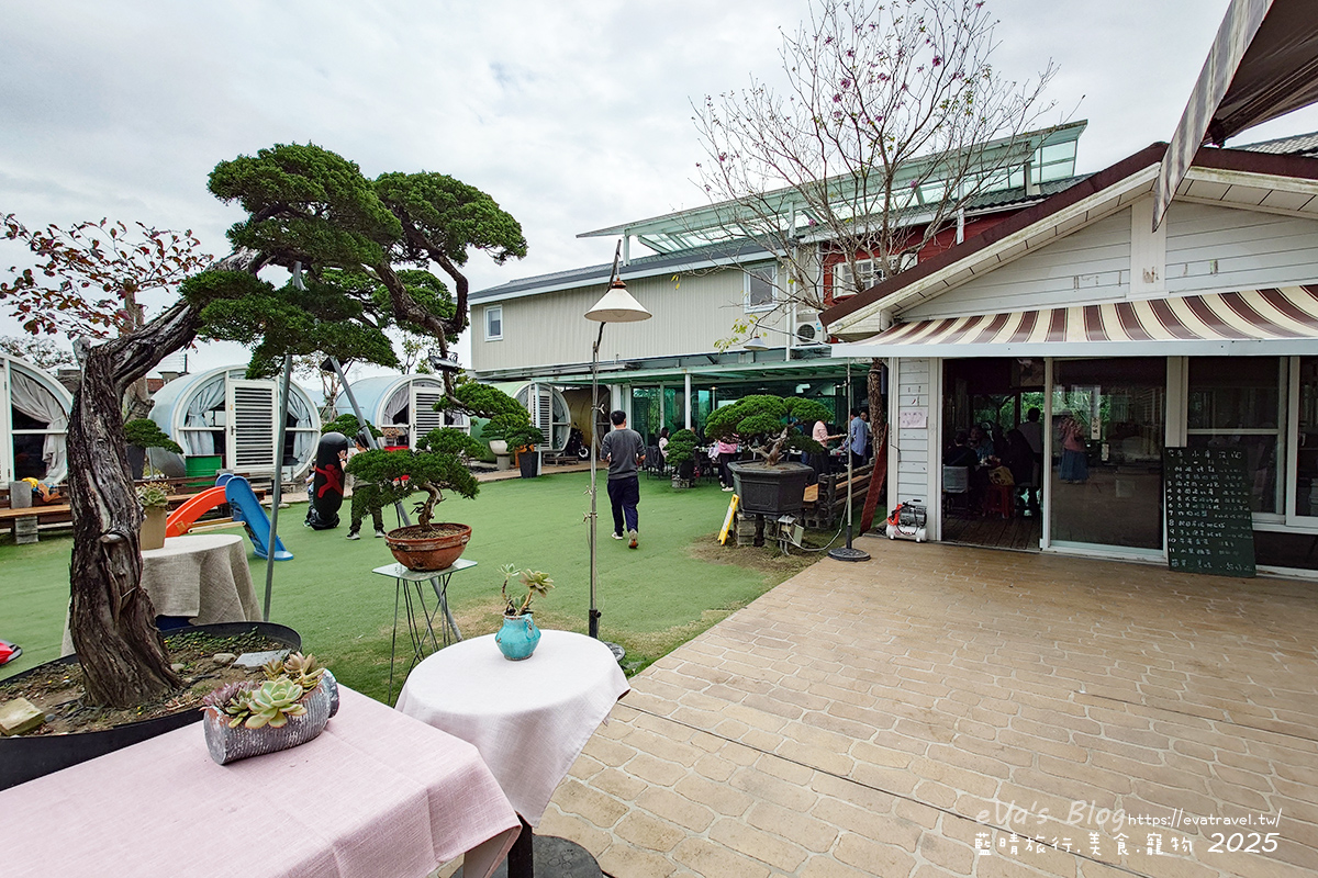 【高雄火鍋】水庫沒關庭院餐廳｜一週只營業2天的庭院系餐廳，烤雞、火鍋、羊肉爐與水管屋特色用餐空間。高雄寵物友善餐廳