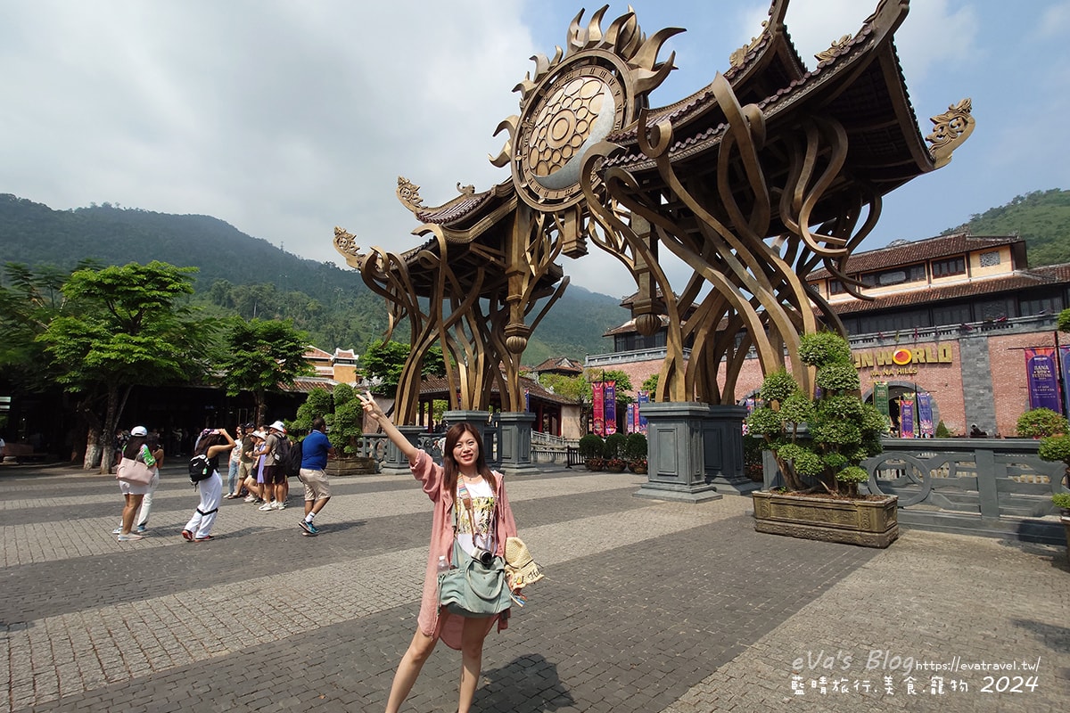 【越南旅遊】巴拿山 Ba Na Hills|法國村、黃金佛手橋、世界最長纜車,一座建在雲霧之上的空中樂園。越南景點 - 第2張圖 【越南旅遊】巴拿山 Ba Na Hills|法國村、黃金佛手橋、世界最長纜車,一座建在雲霧之上的空中樂園。越南景點