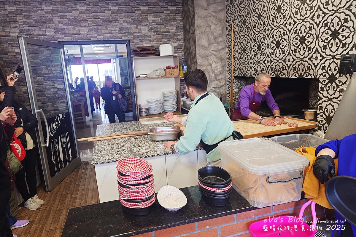 【土耳其蜜月旅遊】Cİğerci İsa 炭烤羊肝名店｜招牌肝臟料理＋Etli Ekmek超長肉餅，在地人氣土耳其餐廳。土耳其餐廳