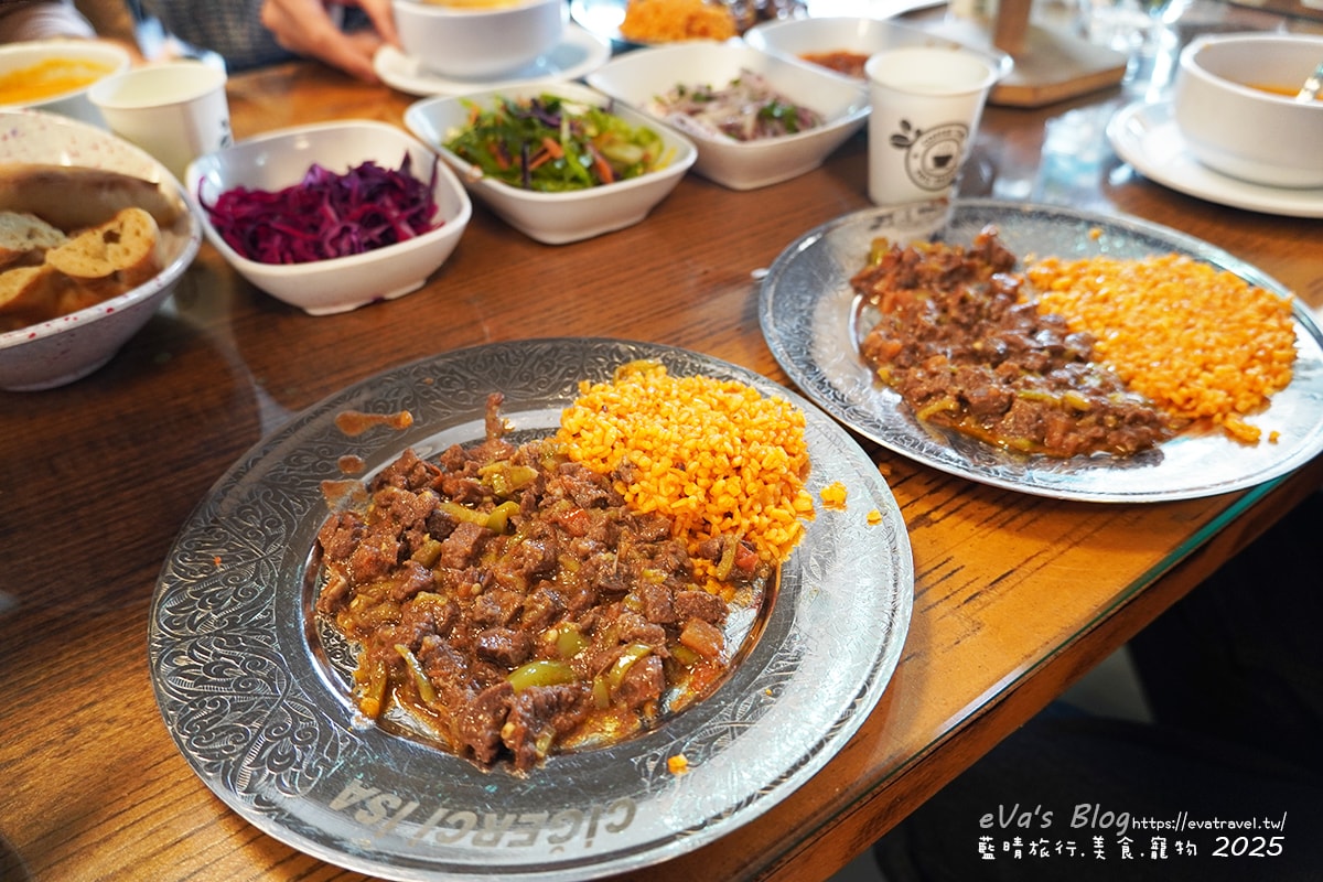 【土耳其蜜月旅遊】Cİğerci İsa 炭烤羊肝名店｜招牌肝臟料理＋Etli Ekmek超長肉餅，在地人氣土耳其餐廳。土耳其餐廳