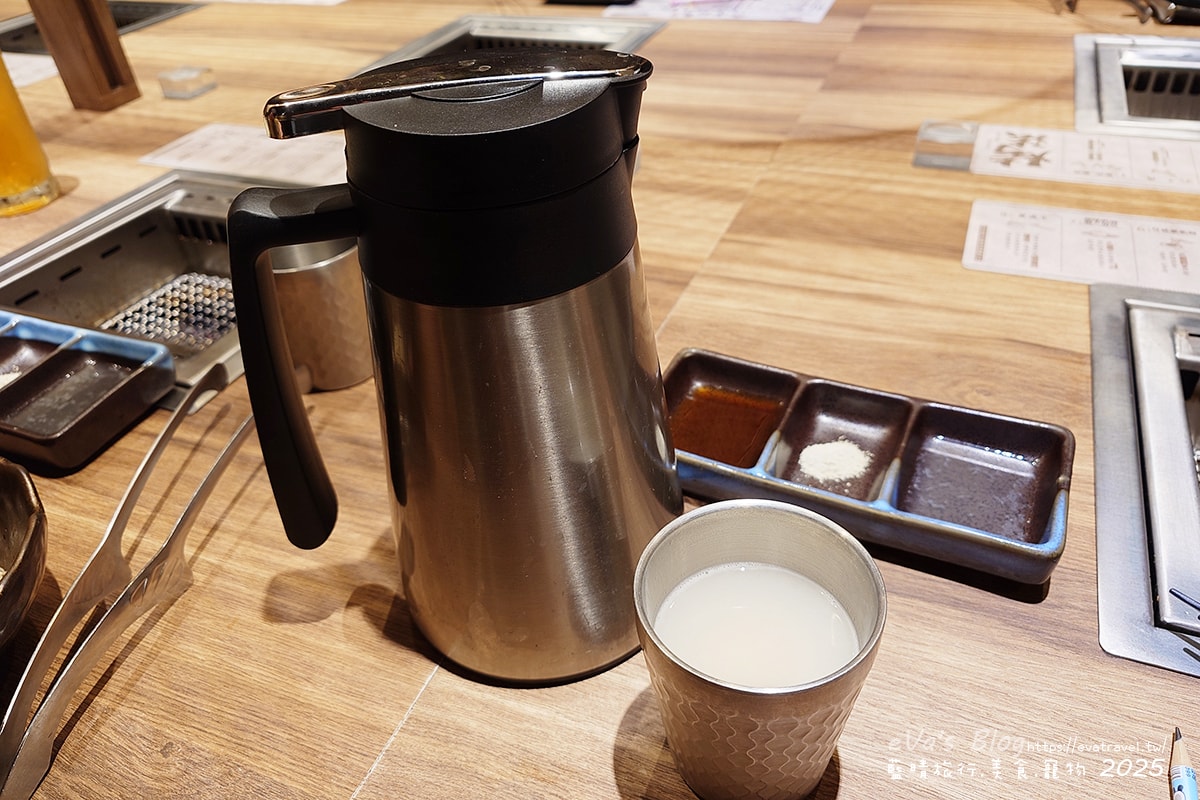 【台中燒肉推薦】小札卡燒肉-逢甲店(個人燒肉)|主打個人燒肉,一個人想吃也能說走就走。台中寵物友善燒烤店 - 第18張圖 【台中燒肉推薦】小札卡燒肉-逢甲店(個人燒肉)|主打個人燒肉,一個人想吃也能說走就走。台中寵物友善燒烤店