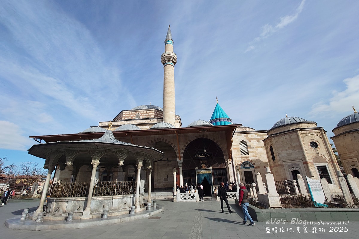 【土耳其蜜月旅遊】Mevlana Museum 梅夫拉那博物館｜孔亞必訪景點，旋轉舞發源地與象徵精神權威的石棺頭巾。土耳其景點