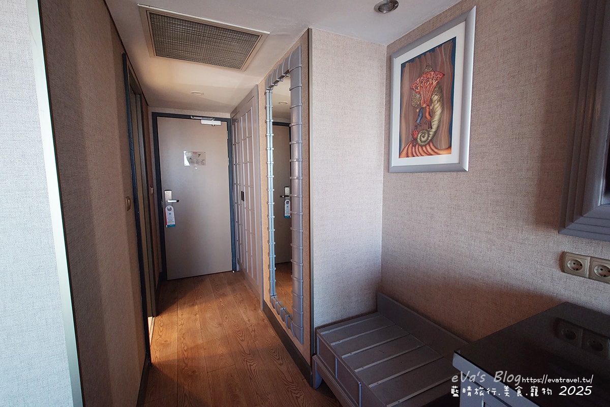【土耳其蜜月旅遊】Grand Hotel Konya 科尼亞大飯店｜舒適房型與自助餐體驗＋落地窗城市景觀。土耳其住宿