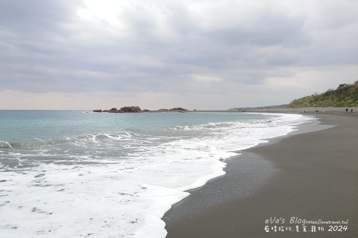 【台東景點】金樽陸連島｜免費貓洞秘境，一望太平洋海景的打卡景點。台東寵物友善景點