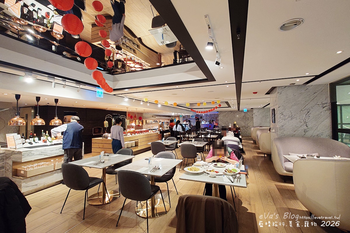【台中李方艾美】新食譜全日餐廳自助式午餐｜多國料理＋紅白酒、生啤酒無限暢飲。台中吃到飽