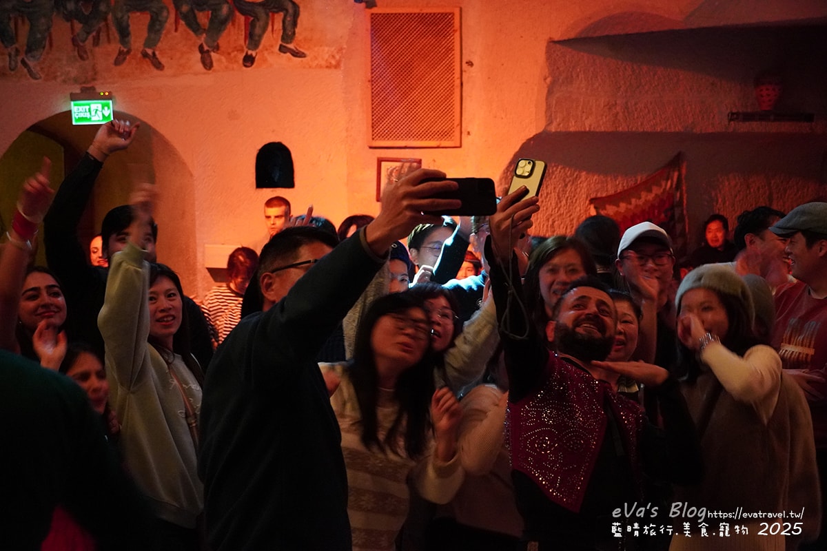 【土耳其蜜月旅遊】Evranos Restaurant 洞穴餐廳｜土耳其之夜 Turkish Night 表演＋午餐體驗。土耳其餐廳