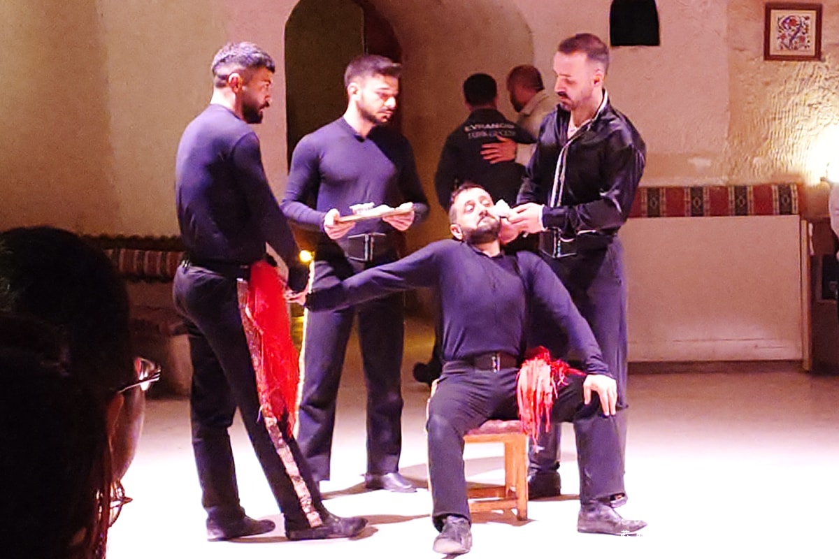 【土耳其蜜月旅遊】Evranos Restaurant 洞穴餐廳｜土耳其之夜 Turkish Night 表演＋午餐體驗。土耳其餐廳