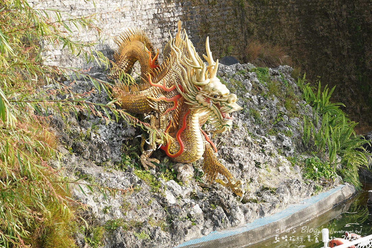 【高雄景點】大崗山超峰寺|飛瓦神蹟傳說×250年歷史廟宇×觀景台與建築之美。高雄廟宇 - 第21張圖 【高雄景點】大崗山超峰寺|飛瓦神蹟傳說×250年歷史廟宇×觀景台與建築之美。高雄廟宇