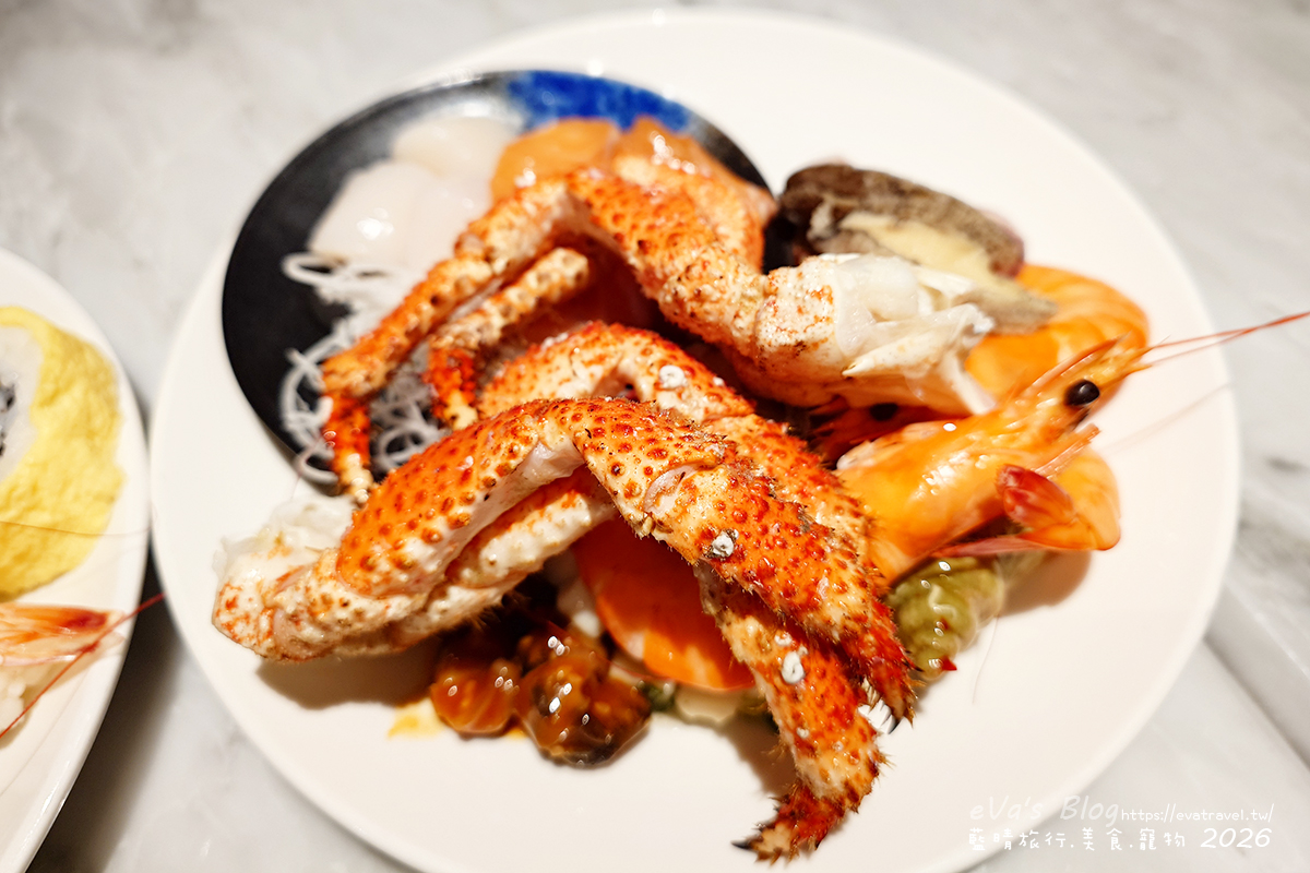 【台中李方艾美】新食譜全日餐廳自助式晚餐｜超人氣鴨韻百味吃到飽、威靈頓鮭魚現場秀＋紅白酒、生啤酒無限暢飲。台中吃到飽