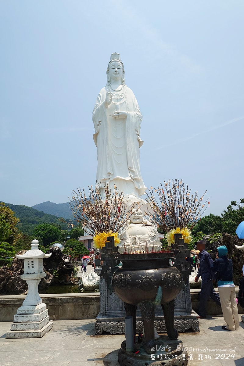 【越南旅遊】Chùa Linh Ứng 山茶半島靈應寺｜峴港最有名靈應寺、純白觀音像與美溪沙灘海岸線景觀。越南景點