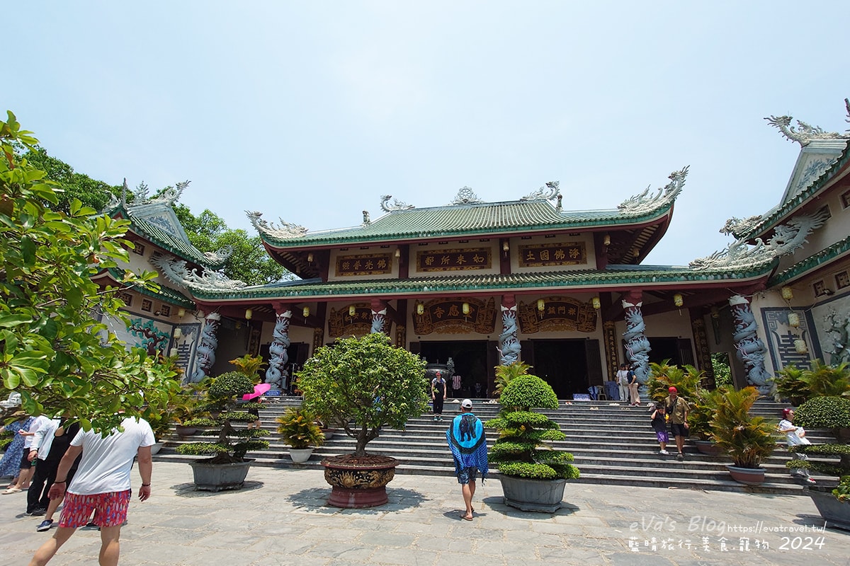 【越南旅遊】Chùa Linh Ứng 山茶半島靈應寺｜峴港最有名靈應寺、純白觀音像與美溪沙灘海岸線景觀。越南景點