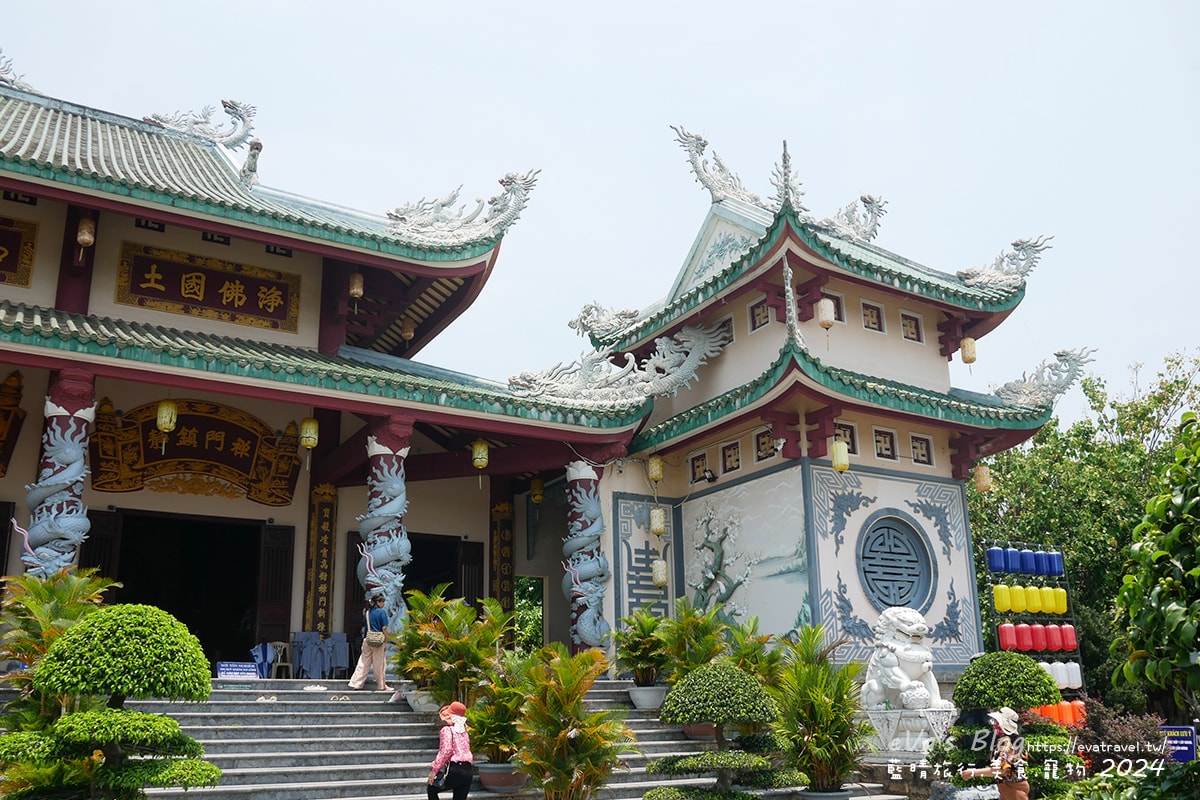 【越南旅遊】Chùa Linh Ứng 山茶半島靈應寺｜峴港最有名靈應寺、純白觀音像與美溪沙灘海岸線景觀。越南景點