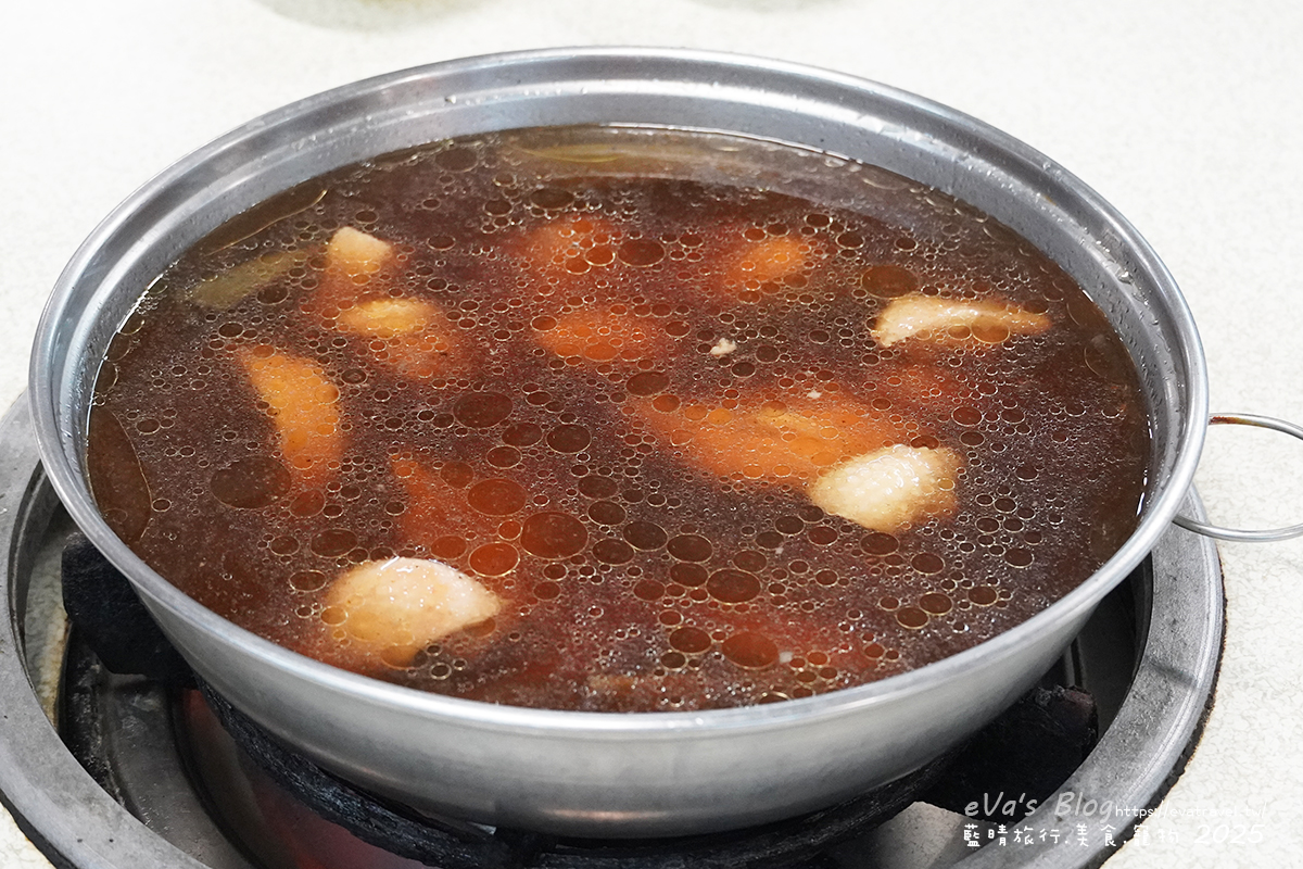 【高雄土雞城】雷達壹品土雞城｜高雄土雞料理、土雞湯與家常熱炒，景觀平台可看夕陽夜景。高雄寵物友善餐廳