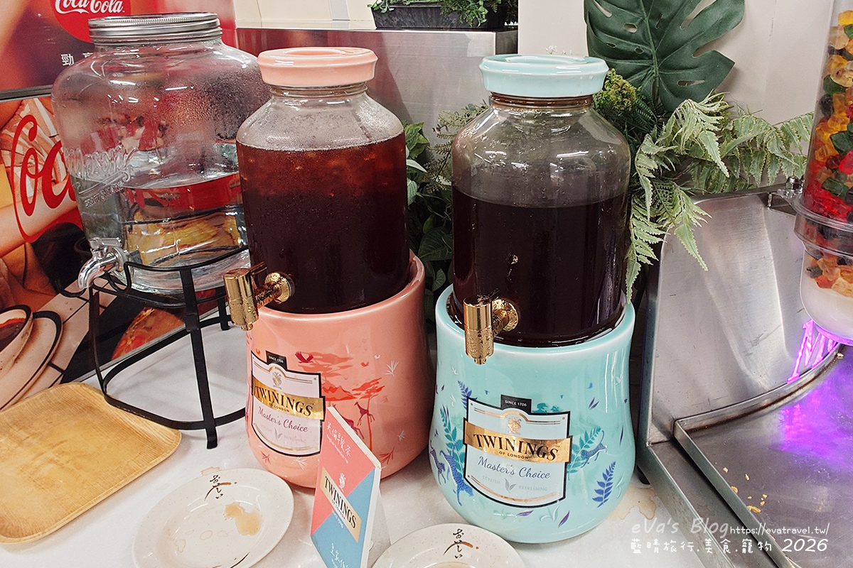 【台中燒肉推薦】森森燒肉中科店|森森燒肉中科店全新改裝,點叢林玫瑰餐送精品金叉,當月壽星還送超美「玫瑰肉肉花」,全家拍貼合照儀式感直接拉滿。台中燒烤 - 第24張圖 【台中燒肉推薦】森森燒肉中科店|森森燒肉中科店全新改裝,點叢林玫瑰餐送精品金叉,當月壽星還送超美「玫瑰肉肉花」,全家拍貼合照儀式感直接拉滿。台中燒烤