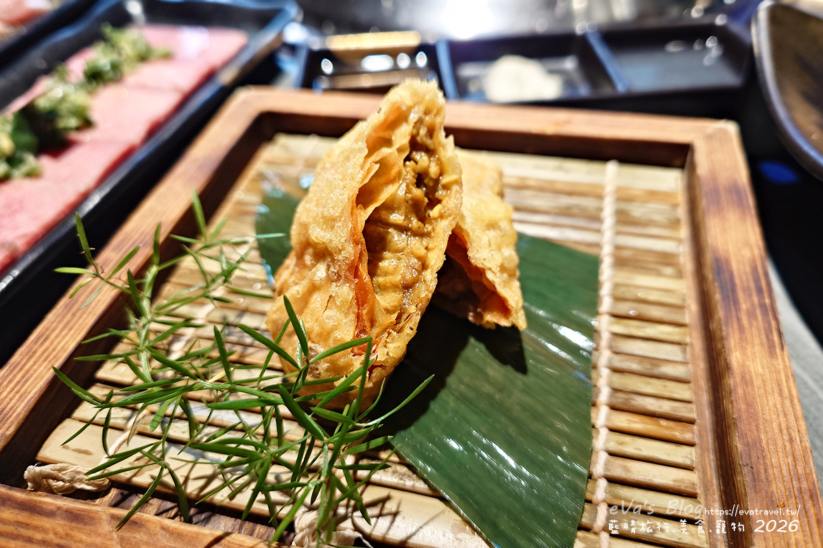 【台中燒肉推薦】札卡燒肉南屯店｜全台首間輸送帶燒肉、寶藏和牛與豐富附餐，壽星慶生超有儀式感。台中寵物友善燒烤店