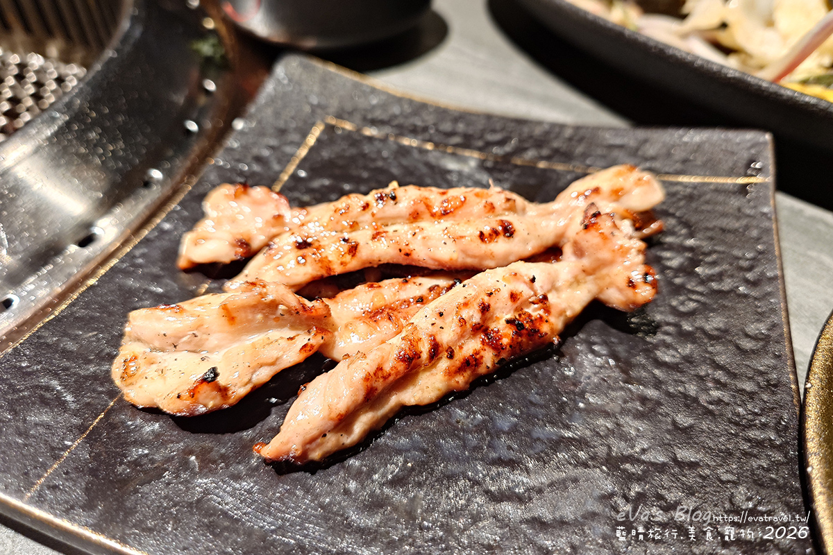 【台中燒肉推薦】札卡燒肉南屯店｜全台首間輸送帶燒肉、寶藏和牛與豐富附餐，壽星慶生超有儀式感。台中寵物友善燒烤店