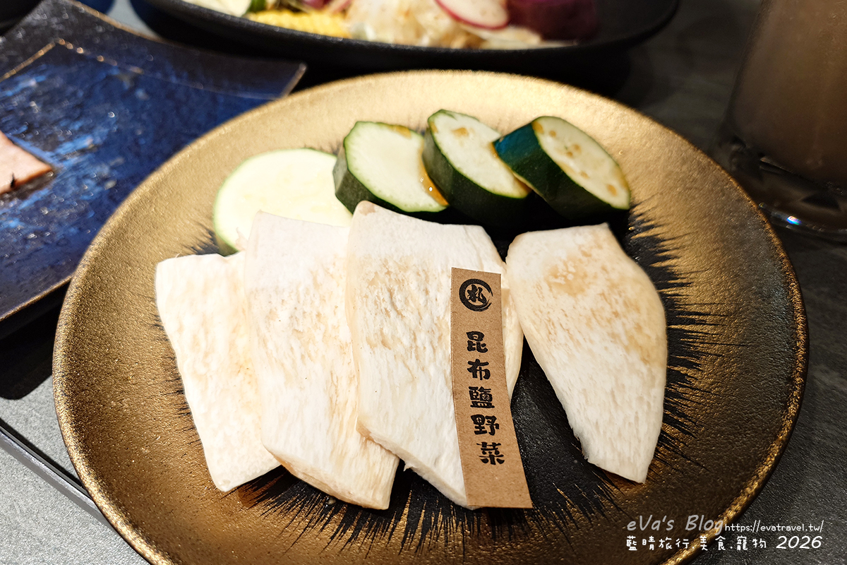 【台中燒肉推薦】札卡燒肉南屯店｜全台首間輸送帶燒肉、寶藏和牛與豐富附餐，壽星慶生超有儀式感。台中寵物友善燒烤店